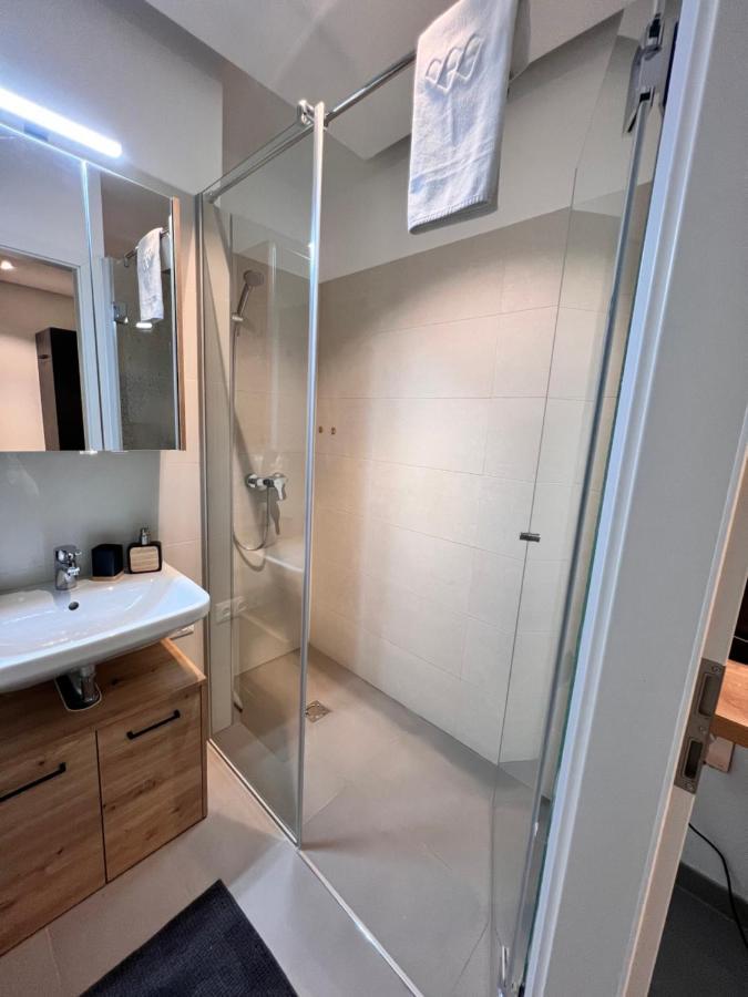 Modern Flat Vienna With Two Rooms エクステリア 写真